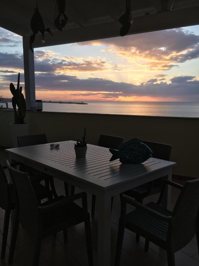 Casa Vacanze Nord-Ovest Gallipolli Exteriör bild