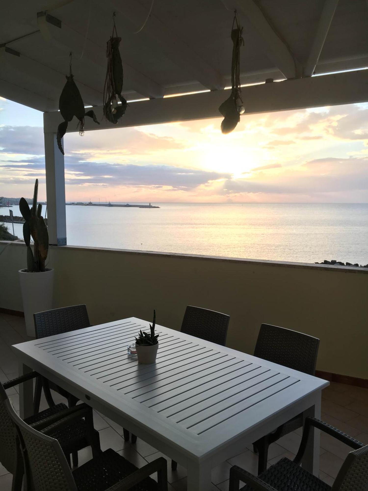 Casa Vacanze Nord-Ovest Gallipolli Exteriör bild